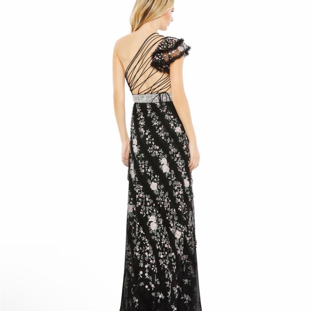 Mac Duggal Black Floral one shoulder Gown